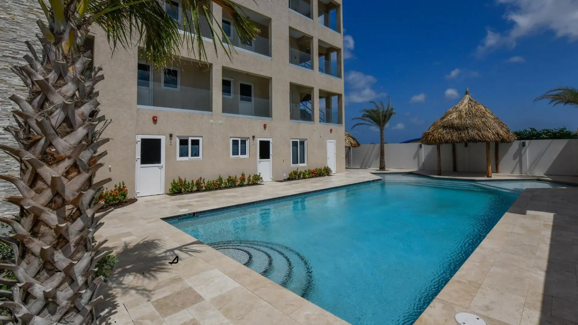 Commandeurs Apartments Unit 4D Oranjestad
